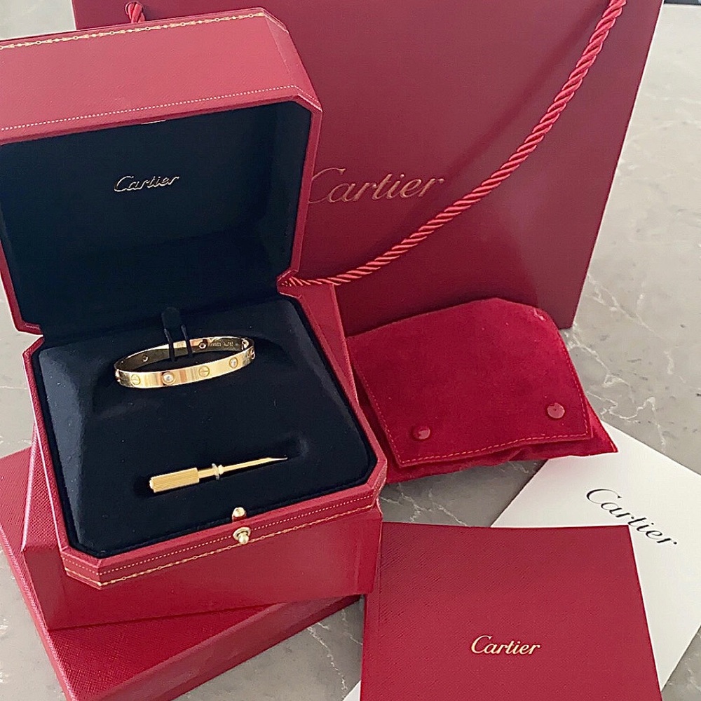 Cartier Love Bracelet, 4 diamonds